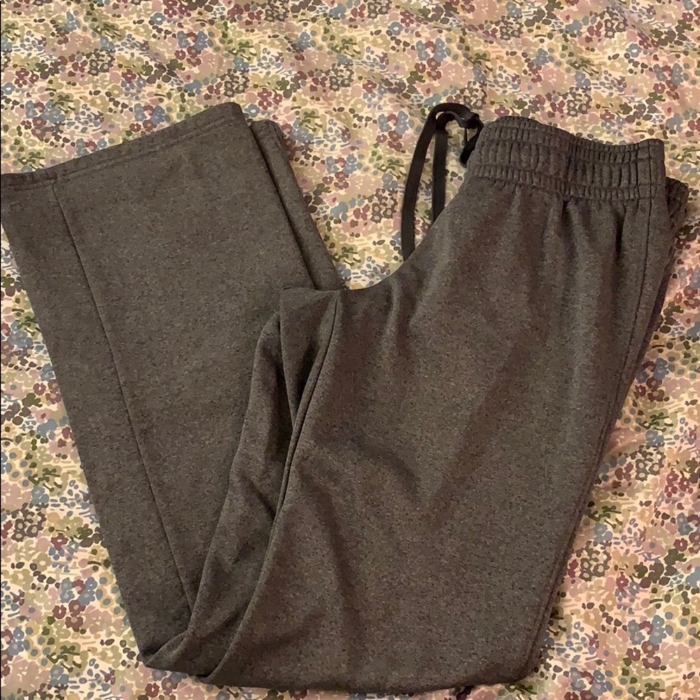 Semi- Fitted Sweatpants